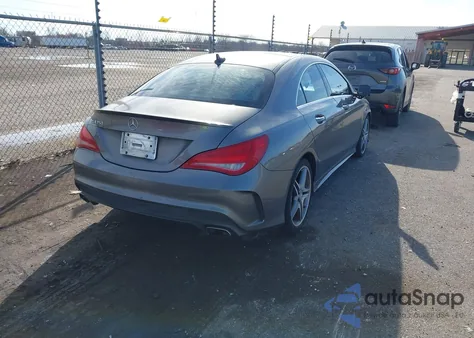 2015 Mercedes-Benz Cla 250 z USA, uszkodzony, nr VIN WDDSJ4EB7FN229266